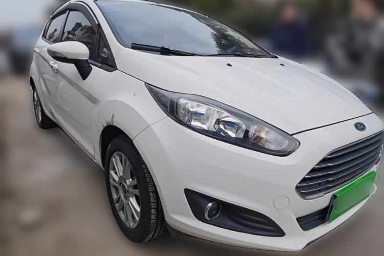 Used Ford Fiesta 2013 Hatchback 1.5L Automatic Fashion Edition
