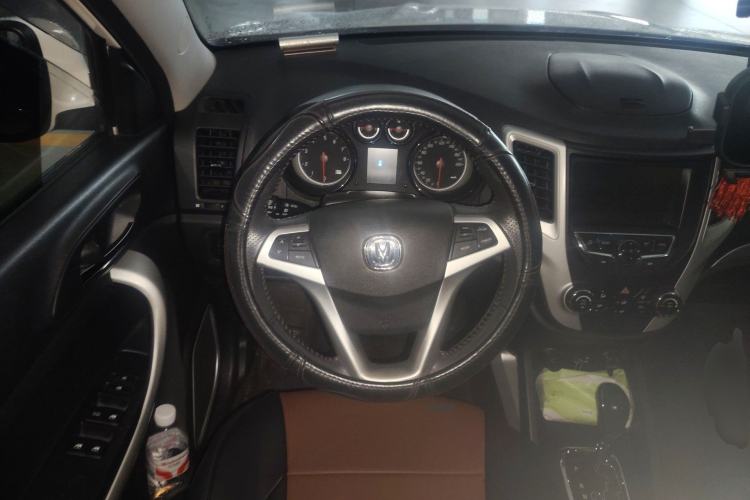 Used CHANGAN CS35 2015 1.6L Automatic Prestige Model China V Standard Steering Wheel