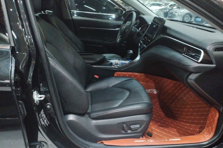 Used Toyota Camry 2021 2.0G Luxury Edition