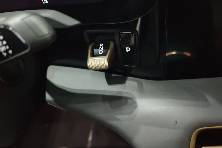 Used Porsche Taycan 2022-Year Updated Taycan
