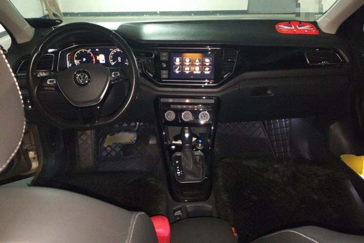 Used Volkswagen T-ROC 2020 280TSI DSG Two-Wheel Drive Comfort Version