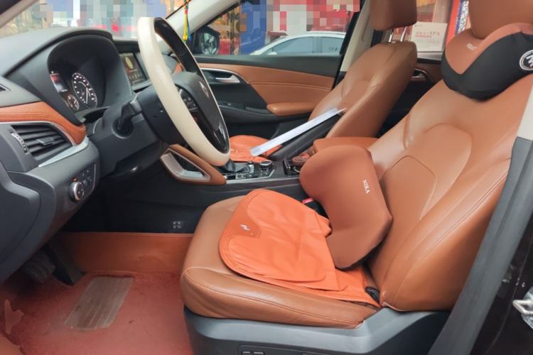 Used BORGWARD BX7 2016 28T Two-Wheel Drive Luxury Version 5 Seats