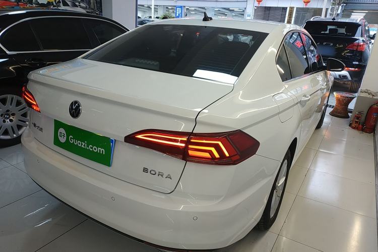 Used Volkswagen Bora 2021 1.5L Automatic Comfort Smart Connect Edition
