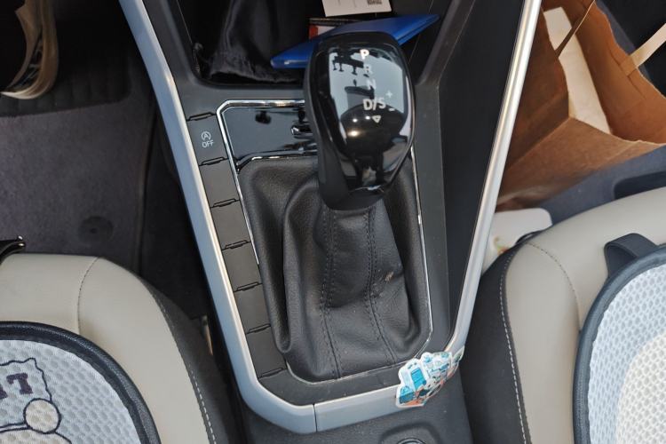 Used Volkswagen Polo 2019 Plus 1.5L Automatic Colorful Technology Edition Gear Lever