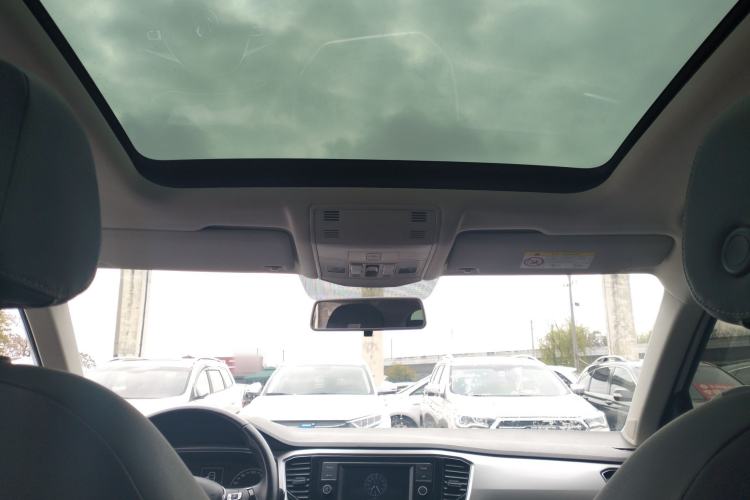 Used Volkswagen T-ROC 2020 280TSI DSG Two-Wheel-Drive Elite Version