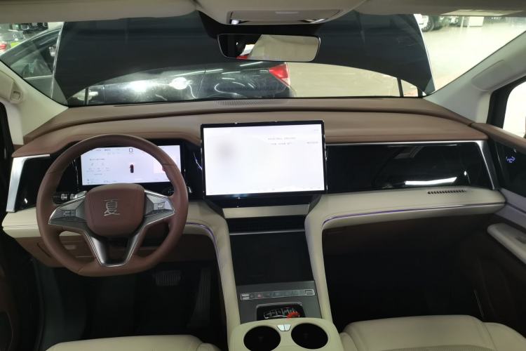 Used BYD Xia 2025 DM-i 1.5T 180km Beyond Edition Center Console