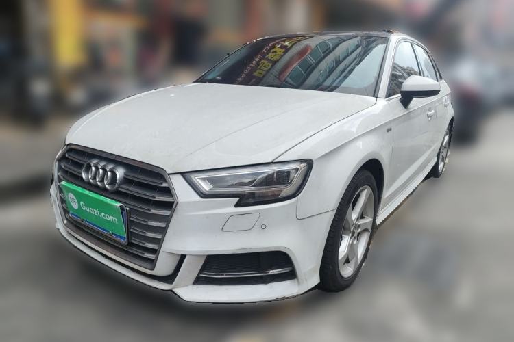 Used Audi A3 2020 Sportback 35 TFSI Fashion Edition China VI Emission Standard Guazi used car, China used car export, Used car for sale, Used  cars, Cheapest cars for sale