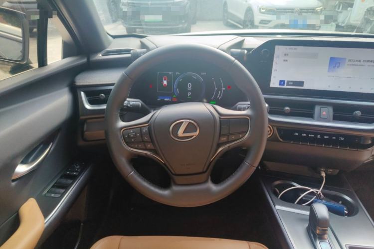 Used Lexus UX 2024 300h X-Trail Edition
