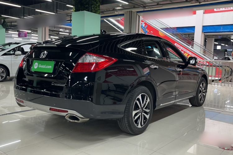 Used Honda Crosstour 2016 2.4L Luxury Edition
