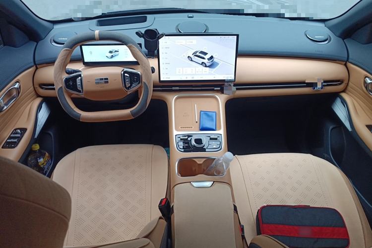 Used Geely Galaxy Galaxy Xingjian 7 EM-i 2025 120km Exploration+ Version