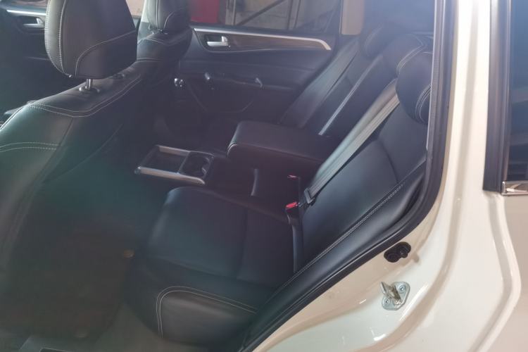 Used Honda Jade 2017 1.8L automatic Comfort version 5 seats
