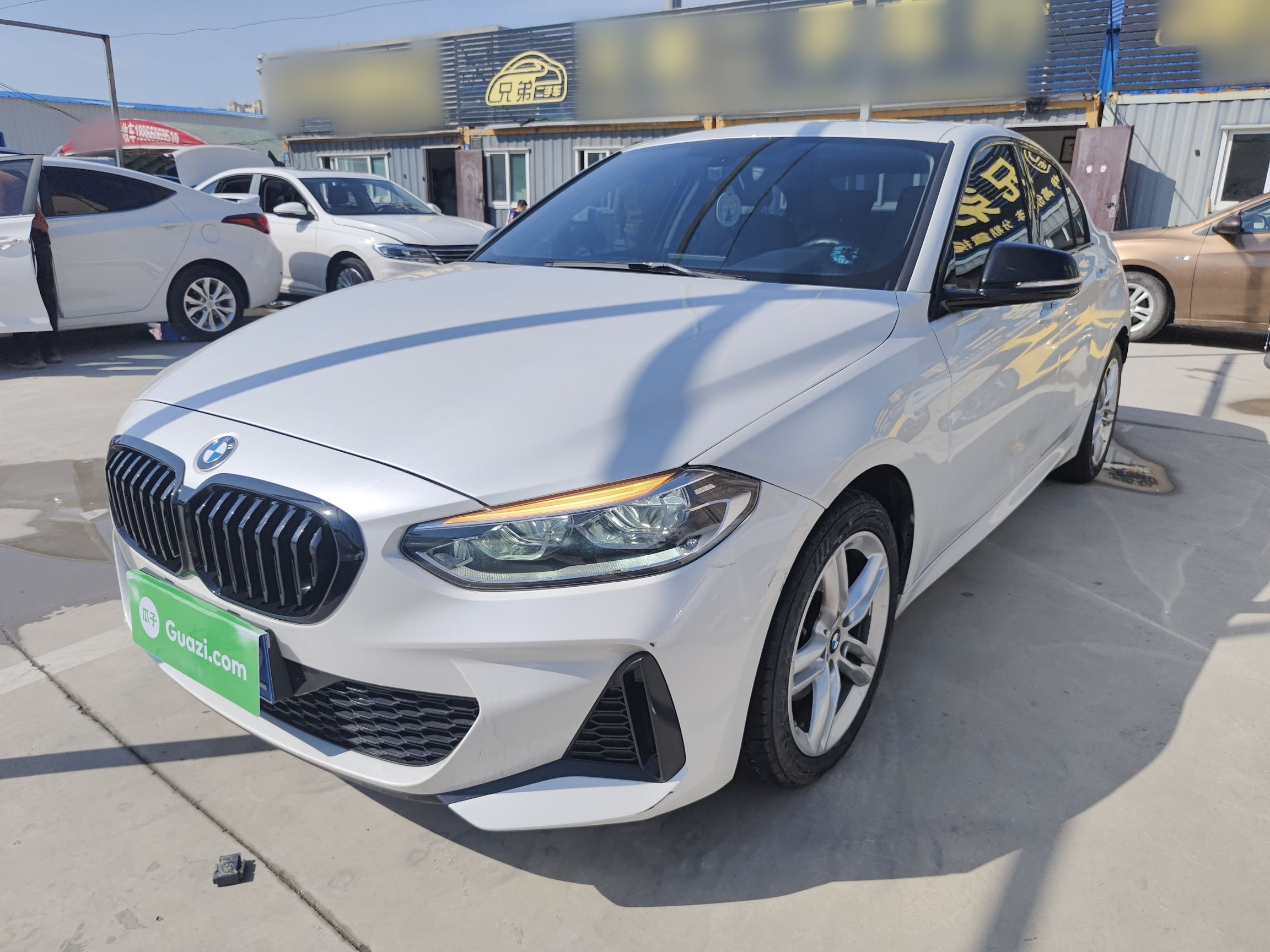 Parte inferior delantera