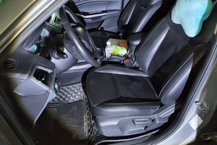 Used Ford Escort 2015 1.5L Automatic Fashion Model
