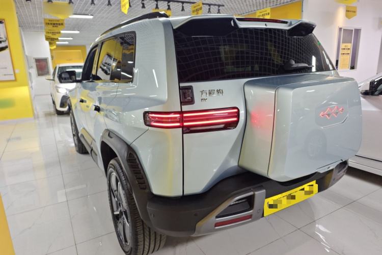 Used Formula Leopard Titanium 3 2025 501KM All-Wheel Drive Intelligent Driving Ultra Version Rear Left 45 Deg