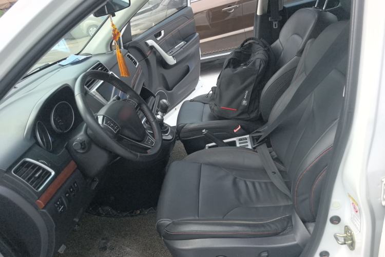 Used Haval H6 2014 Sport Version 1.5T Manual Two-Wheel Drive Elite Edition Left Front Seat