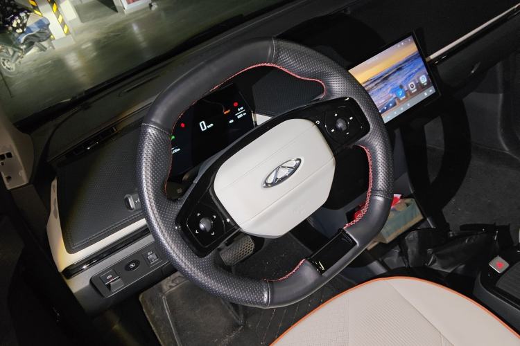 Used Chery QQ Little Ant 2024 Refreshed Version Youth Edition 321 km Beloved Edition 29.23 kWh
