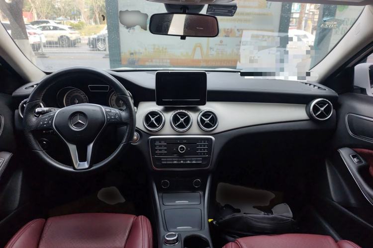 Used Mercedes-Benz GLA 2016 GLA 200 Fashion Model
