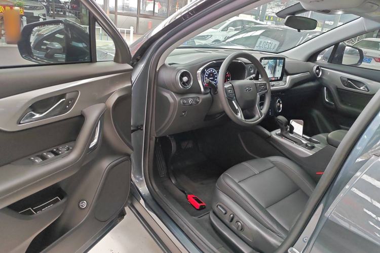 Used Chevrolet Blazer 2023 Light Hybrid 650T Model