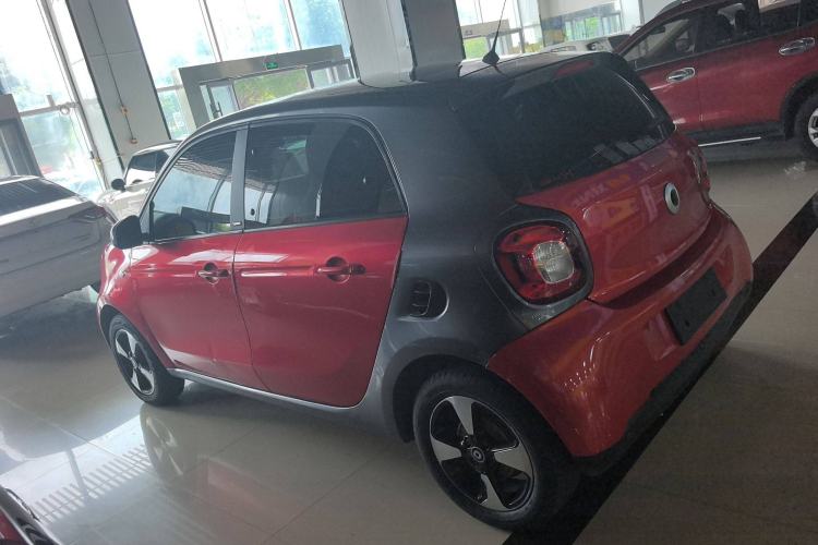 Used smart forfour 2016 1.0L 52 kW Passion Edition