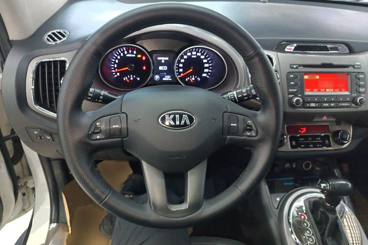 Used Kia Sportage R 2015 2.0L Automatic Two-Wheel Drive DLX Model Steering Wheel