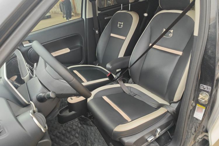 Used ORA Black Cat 2022 351 km HelloKitty Collaboration Edition Lithium-Ion Battery
