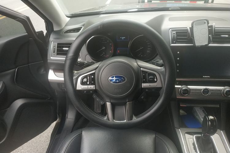 Used Subaru Outback 2017 2.5i Luxury Navigation Edition with EyeSight