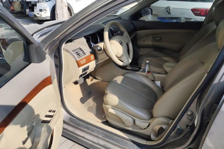 Used Nissan Sylphy 2009 1.6XL Automatic Luxury Sunroof Edition Driver Seat
