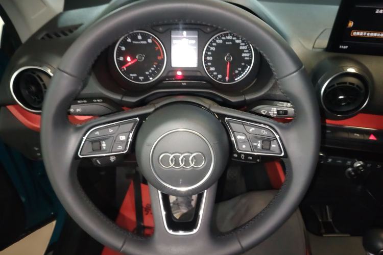 Used Audi Q2L 2018 35 TFSI Fashion Dynamic Version China V Emission Standard
