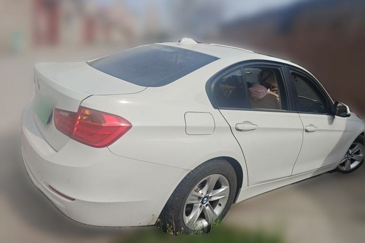 Used BMW 3 Series 2015 320i Luxury Line Stylish Edition
