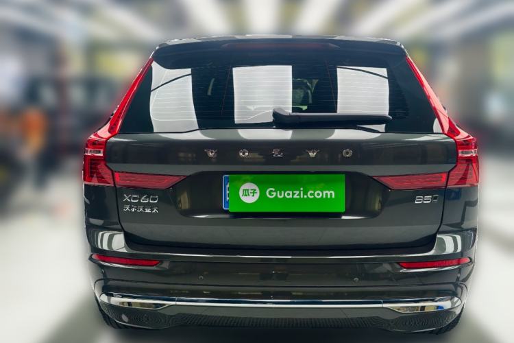 Used Volvo XC60 2022 B5 4x4 Smart Luxury Edition