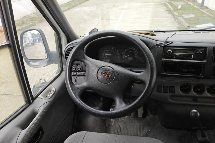 Used Ford Classic Transit 2015 2.4L Gasoline Multi-Function Vehicle Long Wheelbase 6-Seater Mid-Roof Model 4G64S4N
