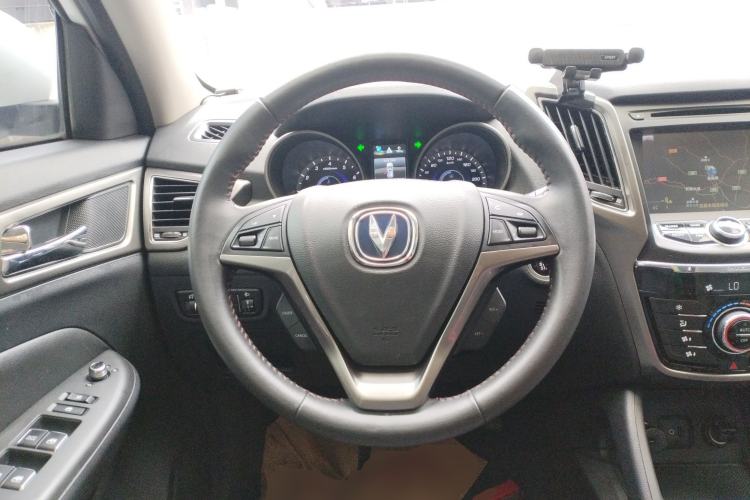 Used CHANGAN CS75 2014 1.8T Automatic Elite Model China IV Standard
