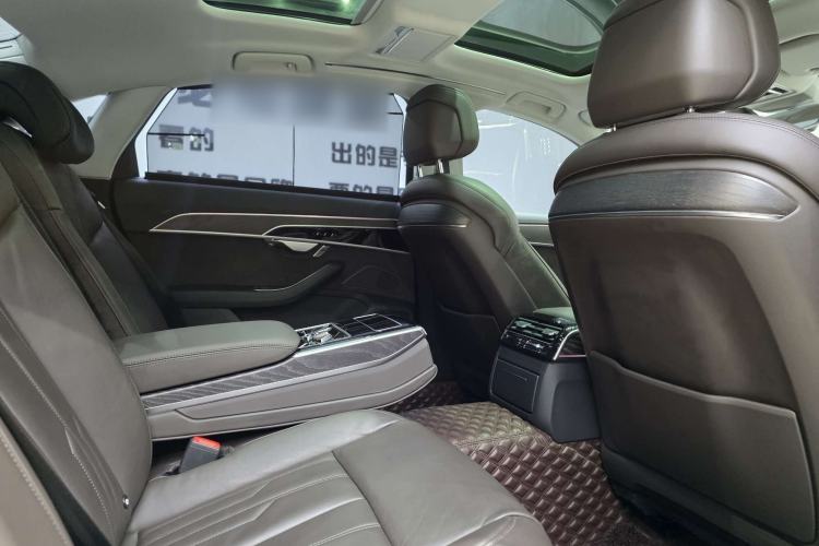 Used Audi A8 2019 Plus A8L 50 TFSI quattro Comfort Model Interior 4