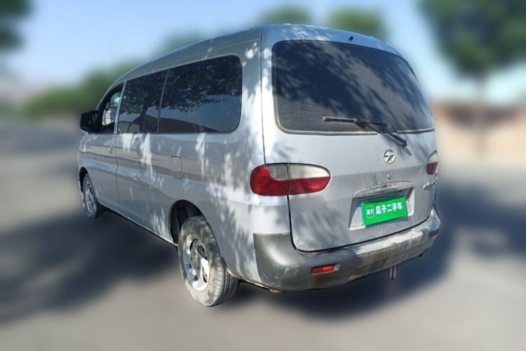 Used JAC Group Refine 2011 2.0L Shuttle Gasoline Standard Edition HFC4GA3