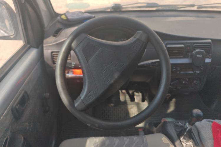 Used Wuling Rongguang 2012 1.2L Extended Basic Version LJY
