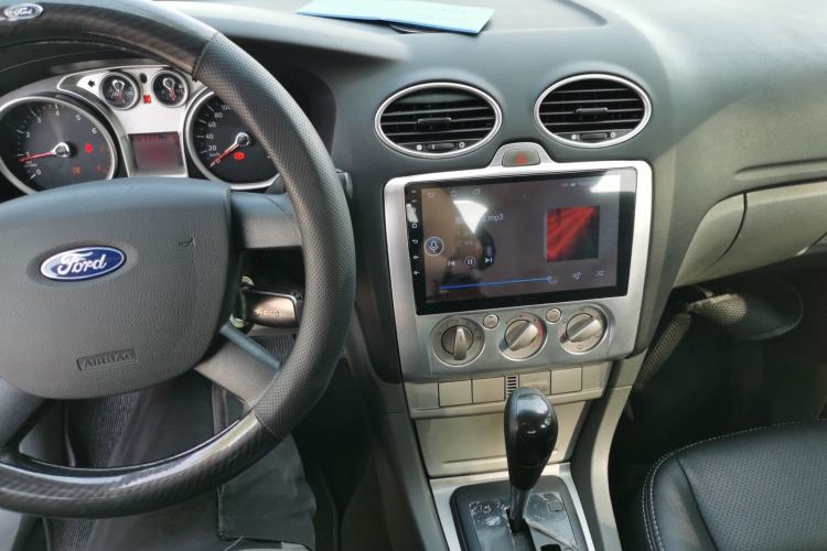 Used Ford Focus 2013 Hatchback Classic 1.8L Automatic Base Model