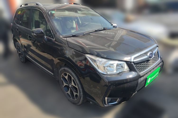 Used Subaru Forester 2015 2.0i Special Edition Commemorative Model Front Right 45 Deg