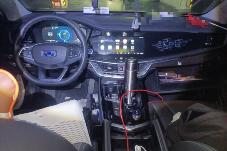 Used Geely Auto Emgrand GT New Energy 2018 1.5T PHEV Yao Ling Edition Center Console