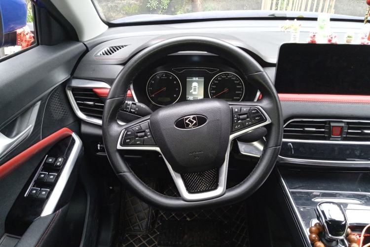 Used SOL X8 2021 300T DCT Leading Smart Connectivity Version 6 Seats