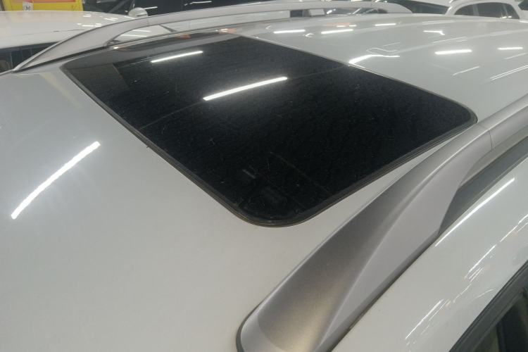 Used Chevrolet Captiva 2014 2.4L Two-Wheel Drive City Edition 5 Seats Roof