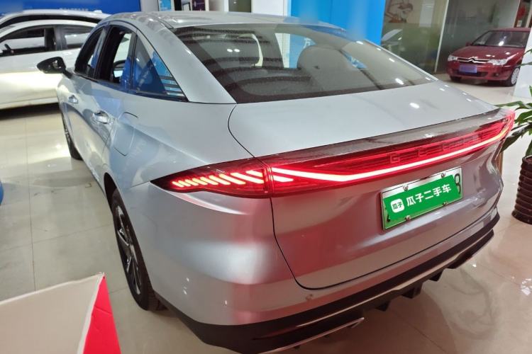 Used Geely Galaxy L6 2025 EM-i 140km Starship Edition
