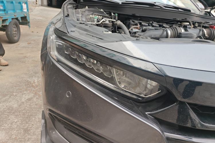 Used Honda Accord 2018 260TURBO Elite Edition China VI Right Front Headlight
