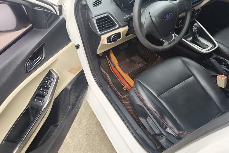 Used Ford Escort 2017 Revised Version 1.5L Automatic Comfort Edition
