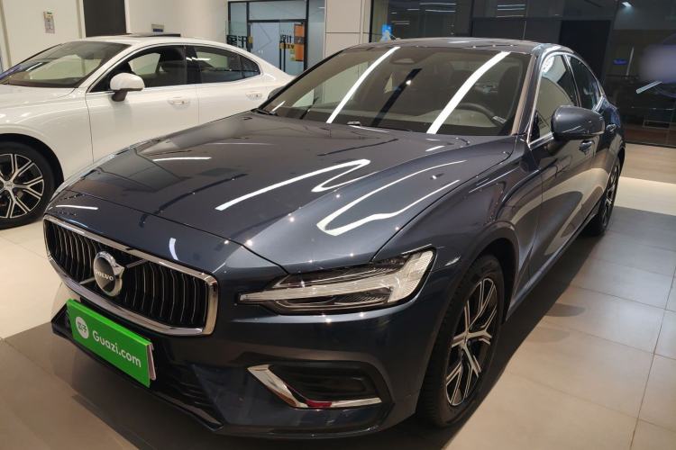 Used Volvo S60 2025 B4 Zhiyi Luxury Edition