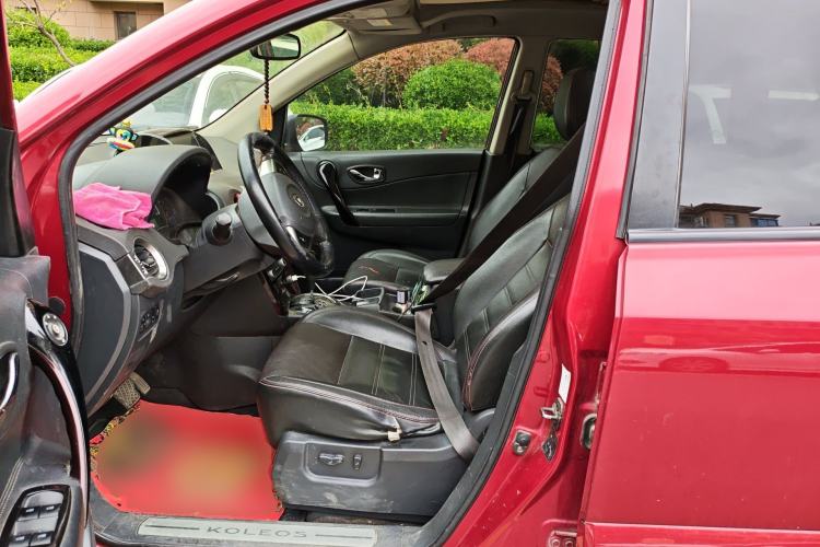 Used Renault Koleos 2014 2.5L 4x4 Sportway Edition Left Front Seat