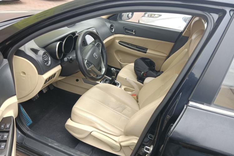 Used CHANGAN Eado 2014 1.6L Manual Luxury Model Left Front Seat