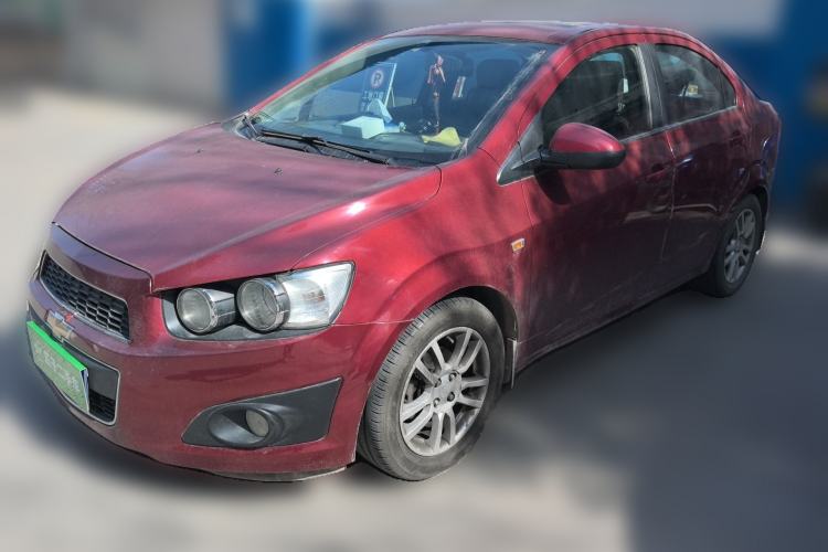 Used Chevrolet Aveo Sonic 2011 Sedan 1.6L Automatic SX