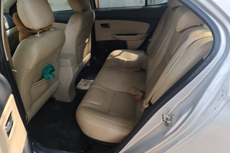 Used Chery E3 2013 1.5L Manual ZhiShang Model
