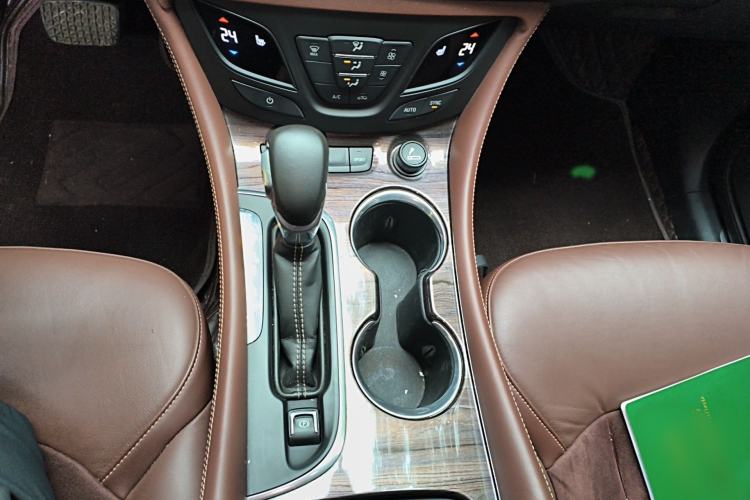 Used Buick Envision 2016 28T Four-Wheel Drive Elite Version
