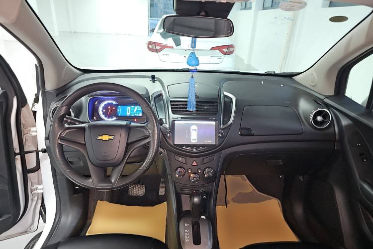 Used Chevrolet Trax 2016 1.4T Automatic Two-Wheel Drive Comfort Version with Sunroof